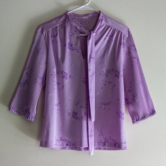 VINTAGE LILAC FLORAL PRINT BOW BLOUSE (S) - Picture 3 of 4